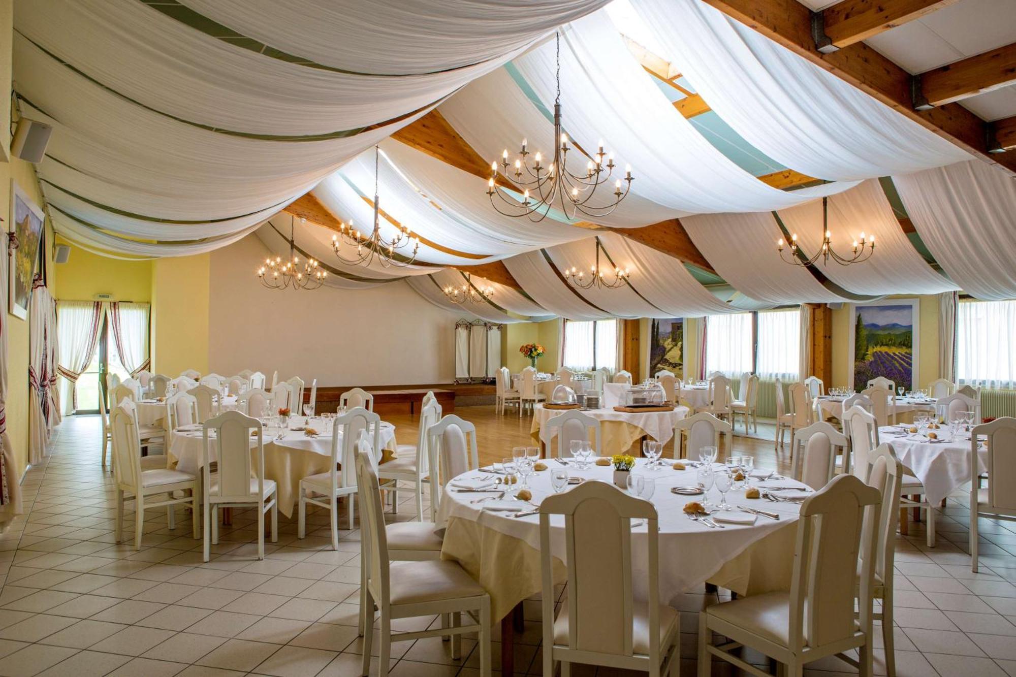 Best Western Le Relais De Laguiole Hotel & Spa Esterno foto